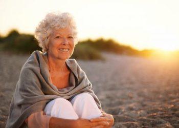 Μακροζωία: Τι μυστικά αποκαλύπτουν οι αιματολογικές όσων πιάνουν τα 100