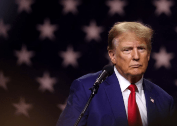 Ο Τραμπ παραμένει υπέρμαχος της επιβολής δασμών – Τί θα γίνει με τον πληθωρισμό;