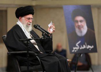 Ιράν: Σε σοβαρή κατάσταση ο Αλί Χαμενεΐ – Το προφίλ του δευτερότοκου γιού του Μοτζτάμπα που προαλείφεται για διάδοχός του