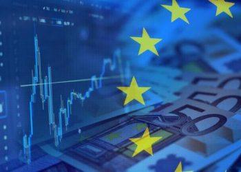 Η ελληνική οικονομία στο επίκεντρο της Κομισιόν: Ανισορροπίες και νέες αξιολογήσεις για το 2025