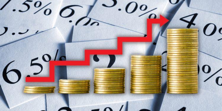 ΕΣΕΕ: Πόσο πιο ακριβά πληρώνουν τα δάνεια οι ελληνικές επιχειρήσεις [γραφήματα]