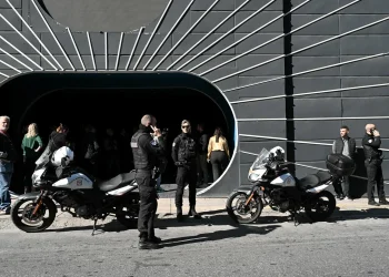 Μπακογιάννης για κλαμπ Βουλιαγμένης: «Εκτέθηκε ο δήμος Αθηναίων»