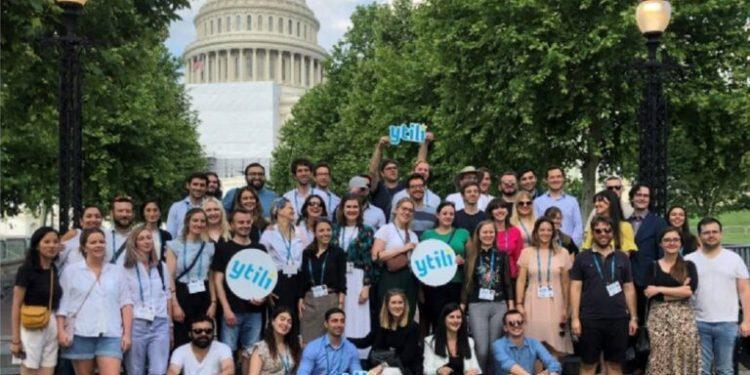 Δωρεάν πρόγραμμα για νέους επιχειρηματίες με στόχο την ενίσχυση των διατλαντικών σχέσεων