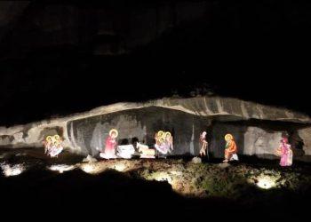 Φωτεινά Χριστούγεννα στα Μετέωρα