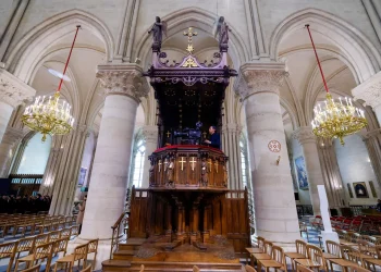 LUDOVIC MARIN/Pool via REUTERS