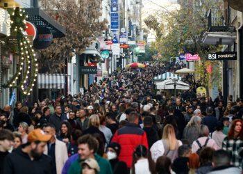 Ανοιχτά την Παρασκευή τα καταστήματα: Αναλυτικά το ωράριο λειτουργίας τους έως την Πρωτοχρονιά