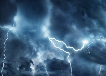 Νέα κακοκαιρία «σαρώνει» τη χώρα: Αναλυτική πρόγνωση καιρού από την ΕΜΥ