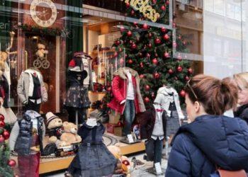 Ανεβαίνει η αγοραστική κίνηση στα καταστήματα παιχνιδιών ενόψει Χριστουγέννων