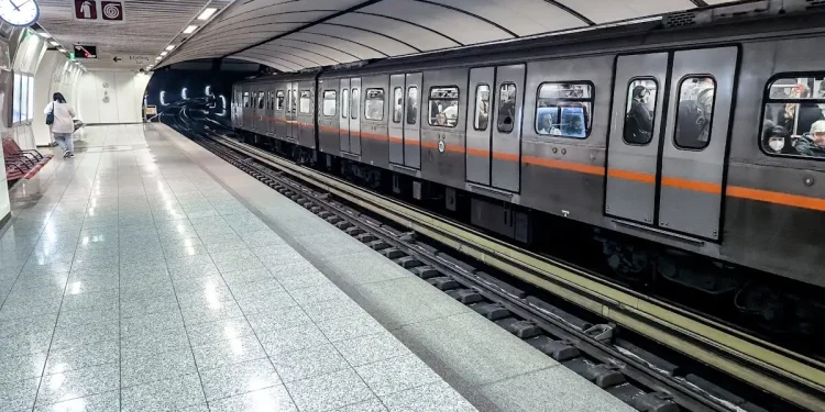 Έτσι θα κινηθούν μετρό και τραμ στην Αθήνα την Πρωτοχρονιά