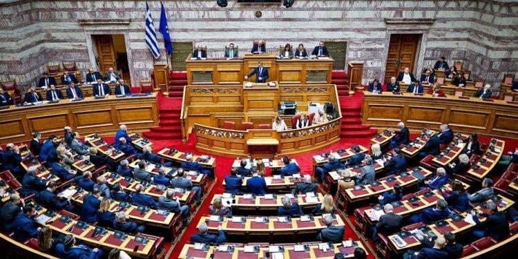 Βουλή: Σήμερα η ψηφοφορία για το φορολογικό νομοσχέδιο