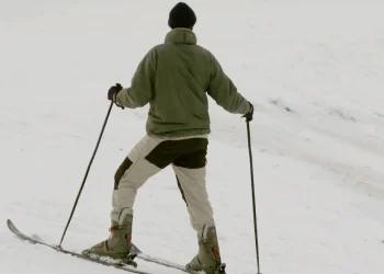 Άνοιξε το χιονοδρομικό κέντρο Πηλίου – Εντυπωσιακή η προσέλευση του κόσμου