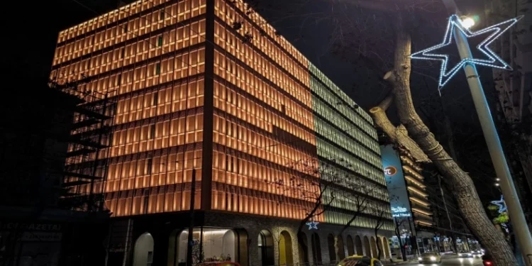 Φωταγωγήθηκε το θρυλικό MINION ξυπνώντας μνήμες