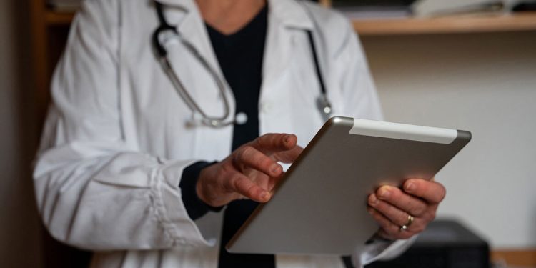 Εφάπαξ €40.000 σε νέους γιατρούς για συγκεκριμένες ειδικότητες