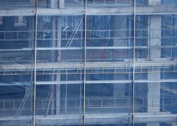 Τι αλλάζει με τα κίνητρα του ΝΟΚ: Τι θα γίνει με τις υφιστάμενες άδειες, ποιες οικοδομές παγώνουν