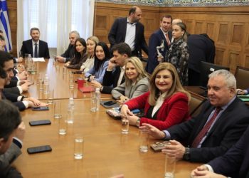 Συνεδριάζει η ΚΟ του ΠΑΣΟΚ για την εκλογή Προέδρου της Βουλής