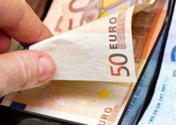 Ποιοι συνταξιούχοι περιμένουν στη σειρά για αναδρομικά το 2025 – Οι κατηγορίες και τα ποσά