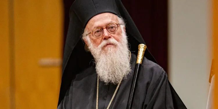 Αναστάσιος: Ο Αρχιεπίσκοπος που αναγέννησε την Ορθόδοξη Εκκλησία της Αλβανίας