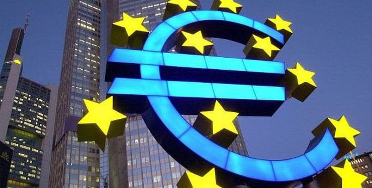 Οικονομία: Προσδοκίες για xαμηλότερα επιτόκια το 2025