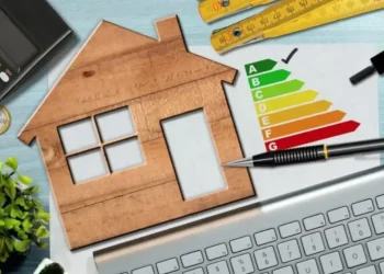 Ξεκίνησαν οι αιτήσεις για τα προγράμματα «Εξοικονομώ 2025» και «Αλλάζω σύστημα θέρμανσης και θερμοσίφωνα»