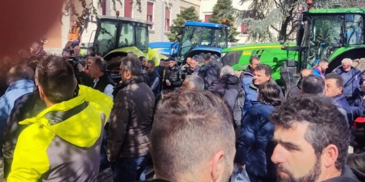 Σε τροχιά κινητοποιήσεων και οι αγρότες της Ηπείρου