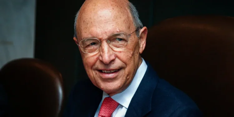 Το ΠΑΣΟΚ αποχαιρετά τον Κώστα Σημίτη: Τελευταίο αντίο στον πρώην πρωθυπουργό