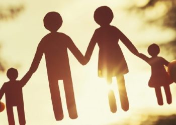 Επίδομα παιδιού: Θα καταβάλλεται σε προπληρωμένη κάρτα – Η διαδικασία