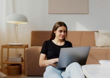 Εννέα εταιρίες που σου επιτρέπουν να δουλεύεις remote από οπουδήποτε