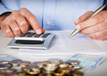 Οφειλές προς δήμους σε έως 60 δόσεις