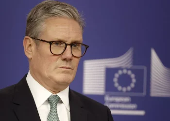 Κιρ Στάρμερ: Έτοιμη να αναπτύξει στρατεύματα στην Ουκρανία η Βρετανία