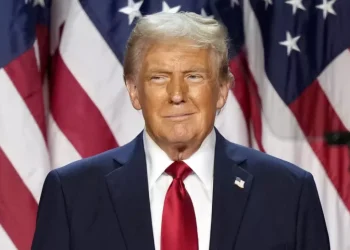 ΗΠΑ: Αντιδράσεις για τον αποκλεισμό του Associated Press από τον Λευκό Οίκο