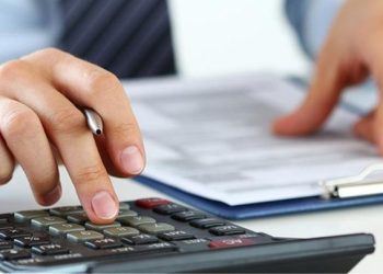 Νέα ρύθμιση για τις οφειλές των εργαζομένων συνταξιούχων στα ταμεία