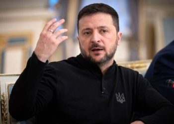 Έτοιμος για απευθείας διαπραγματεύσεις με τον Πούτιν, δηλώνει ο Ζελένσκι