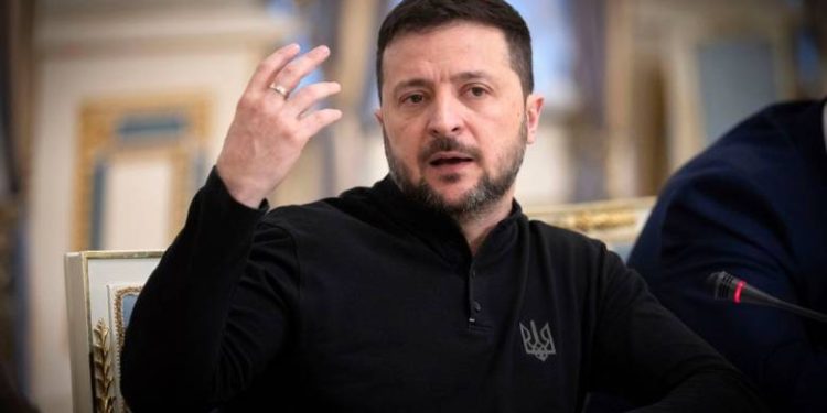 Έτοιμος για απευθείας διαπραγματεύσεις με τον Πούτιν, δηλώνει ο Ζελένσκι