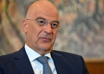 Νίκος Δένδιας: Αναδιοργάνωση στις Ένοπλες Δυνάμεις – Στρατηγικές αλλαγές και προκλήσεις