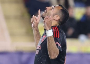 Champions League (play offs): Παυλίδης, ο πρίγκιπας του Μονακό! – Nίκες για Μπάγερν, Φέγενορντ