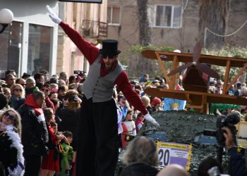 Απόκριες 2025: Η Αθήνα γιορτάζει με 72 εκδηλώσεις σε 50 σημεία – Η αναλυτική λίστα