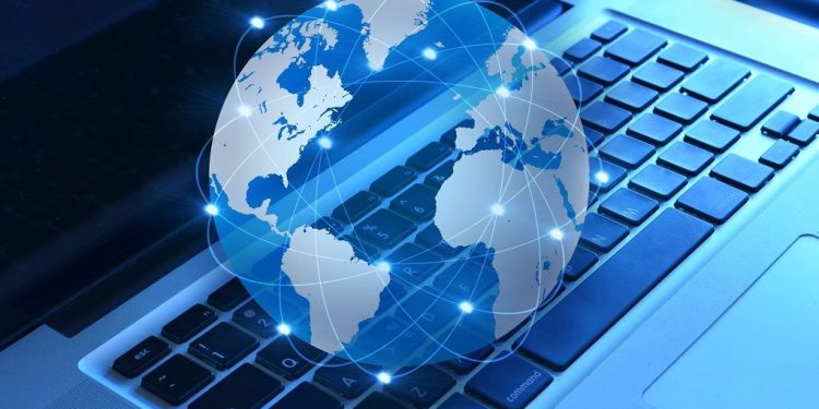 ΕΕΚΕ: Συμβουλές για ασφαλή πλοήγηση στο διαδίκτυο