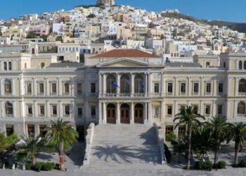 Σύρος: 4 πρώην δήμαρχοι στηρίζουν τον αγώνα του Συλλόγου Πληγέντων Δυστυχήματος Τεμπών