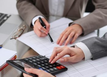 Πώς θα δηλωθούν τα εισοδήματα από ενοίκια – Τι πρέπει να γνωρίζουν οι ιδιοκτήτες Airbnb