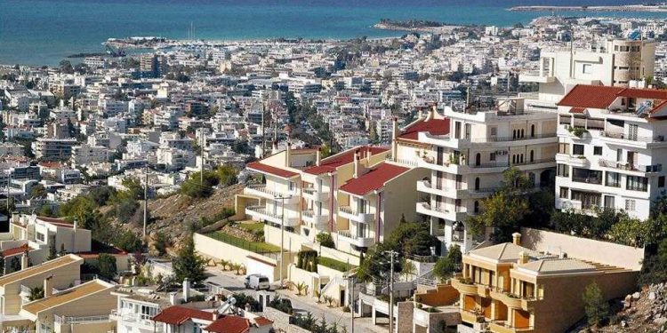 ΕΝΦΙΑ: Πότε θα σταλούν τα εκκαθαριστικά – Τι αλλάζει από φέτος με εκπτώσεις και πληρωμές