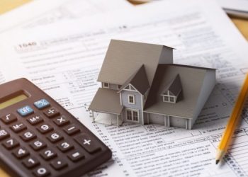 ΕΝΦΙΑ: Ποιοι δικαιούνται απαλλαγή και ποιοι θα πληρώσουν μεγαλύτερο φόρο – Αντίστροφη μέτρηση για την εκκαθάριση