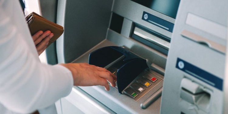 Επιδόματα: Οι πληρωμές αυτής της εβδομάδας (λίστα)