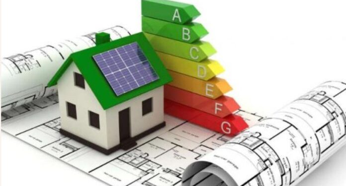 «Εξοικονομώ» και «Αλλάζω θερμοσίφωνα»: Αυξάνονται οι δικαιούχοι στα προγράμματα