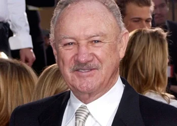 Νεκρός ο Τζιν Χάκμαν και η σύζυγός του – Βρέθηκαν στο σπίτι τους στη Σάντα Φε