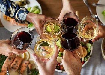 Ένα μοναδικό 4hands dinner και 3 θεματικές βραδιές wine pairing