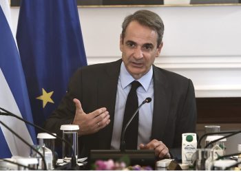 Τα μηνύματα των δημοσκοπήσεων και η στρατηγική Μαξίμου – Η εντολή Μητσοτάκη σε υπουργούς