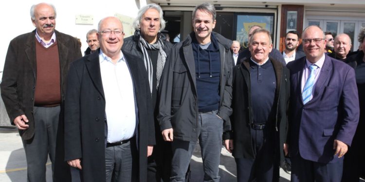 Μητσοτάκης από Σαντορίνη: Όλος ο κρατικός μηχανισμός έχει κινητοποιηθεί