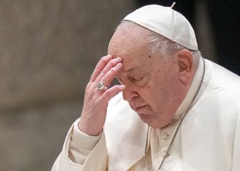 Βατικανό: Σε κρίσιμη κατάσταση ο Πάπας Φραγκίσκος