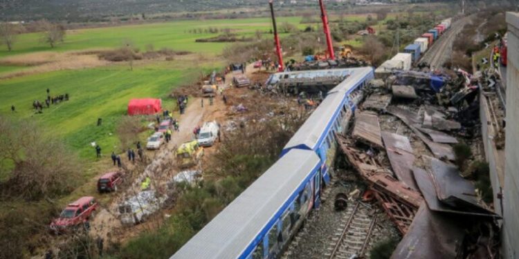 Σήμερα στις 10:00 το πόρισμα του ΕΟΔΑΣΑΑΜ για το τραγικό δυστύχημα στα Τέμπη – Τι θα περιλαμβάνει
