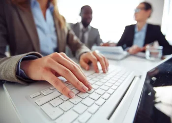 Προσλήψεις σε Δήμους: Άνοιξαν 528 θέσεις εργασίας στην Ελλάδα